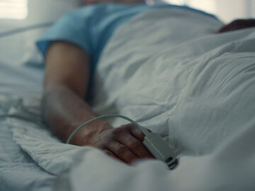 Hastalar ‘Aşağılayıcı’ Fotoğraf Paylaşımları Nedeniyle Florida Hastanesine Dava Açtı