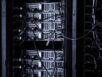 Kötü Amaçlı Yükleri Dağıtmak İçin Açık Kaynak C2 Çerçevelerinden Yararlanan Tehdit Aktörleri