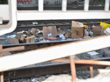 Siber suç grupları, büyük kargo hırsızlığı kampanyalarında organize suçla birlikte çalışıyor